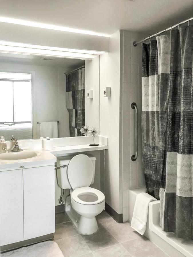 Short Term Rentals At The Park At Trowbridge Senior Community Southfield Exteriör bild