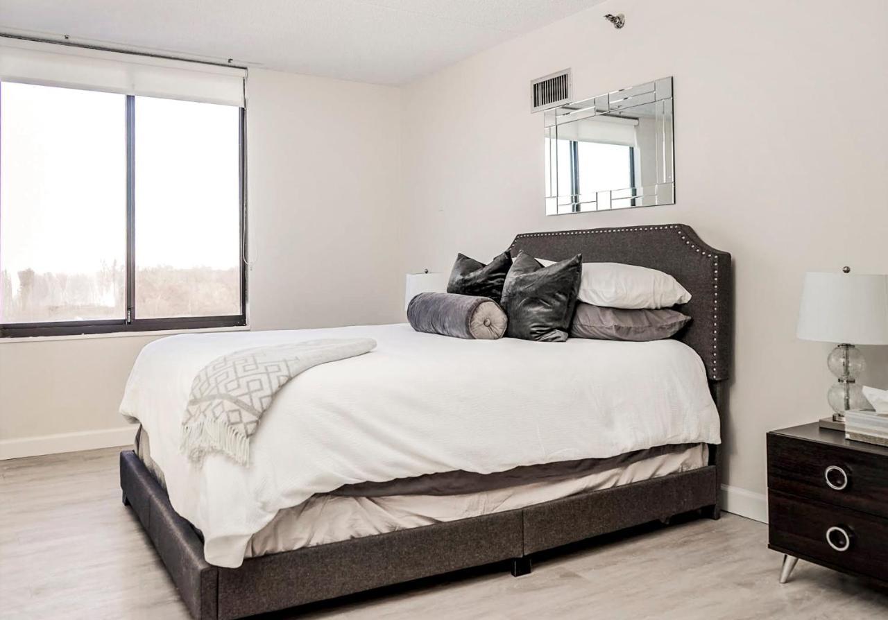 Short Term Rentals At The Park At Trowbridge Senior Community Southfield Exteriör bild