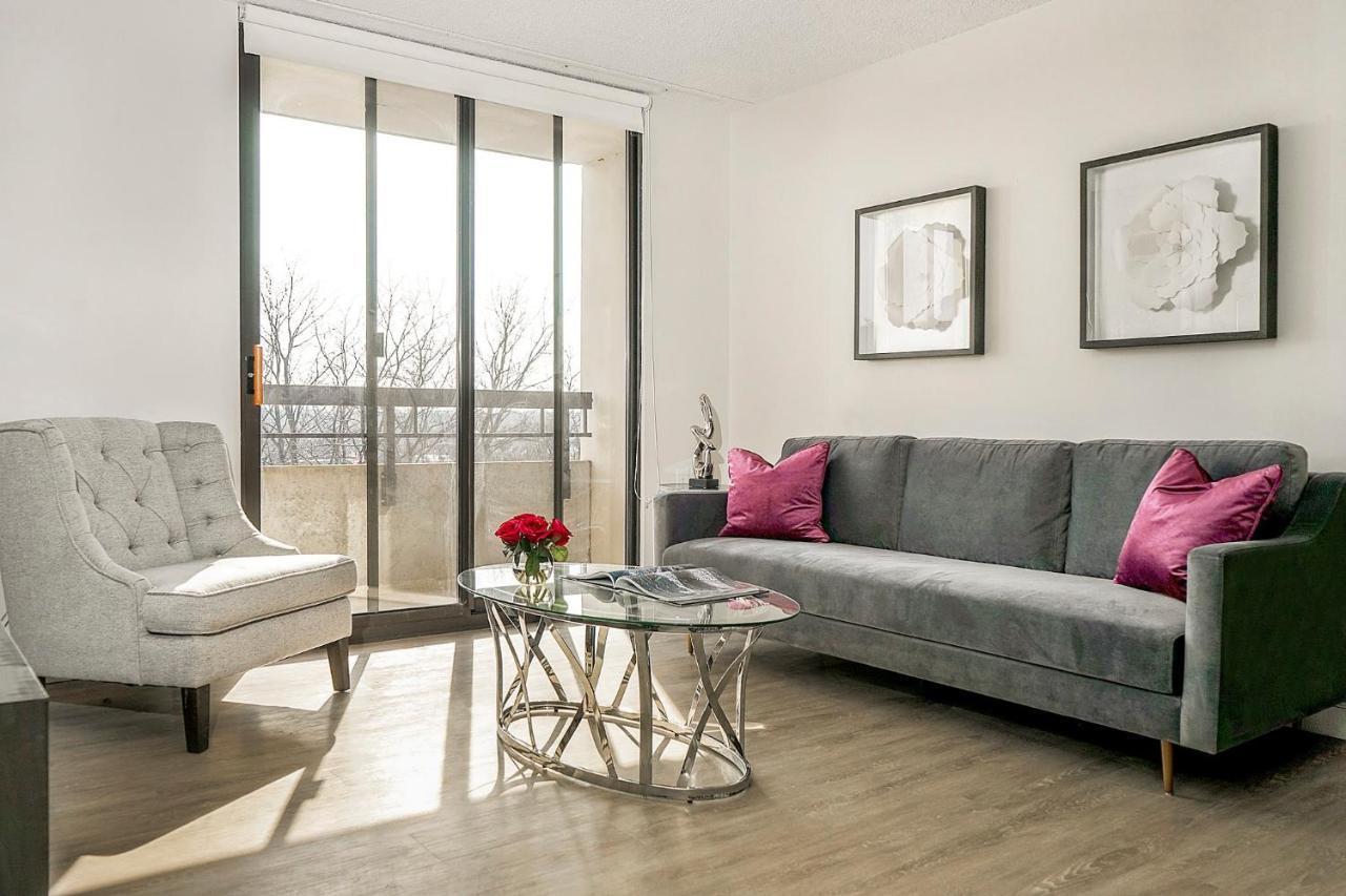 Short Term Rentals At The Park At Trowbridge Senior Community Southfield Exteriör bild