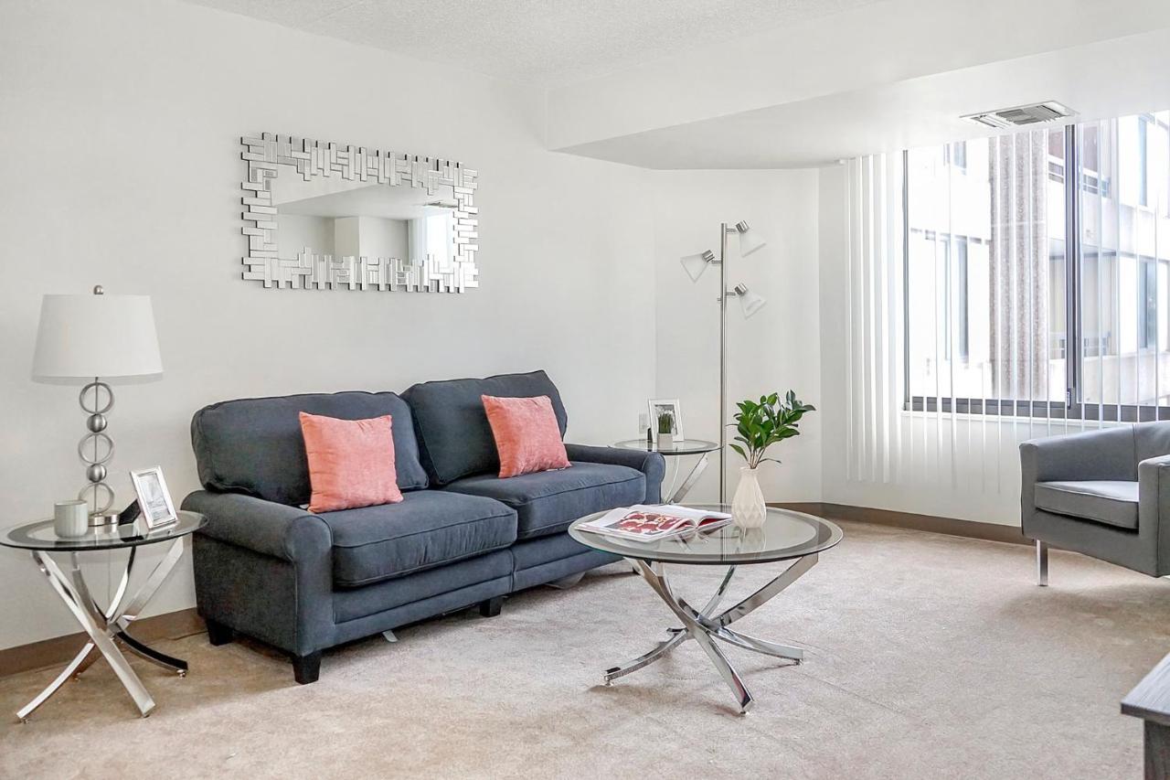 Short Term Rentals At The Park At Trowbridge Senior Community Southfield Exteriör bild