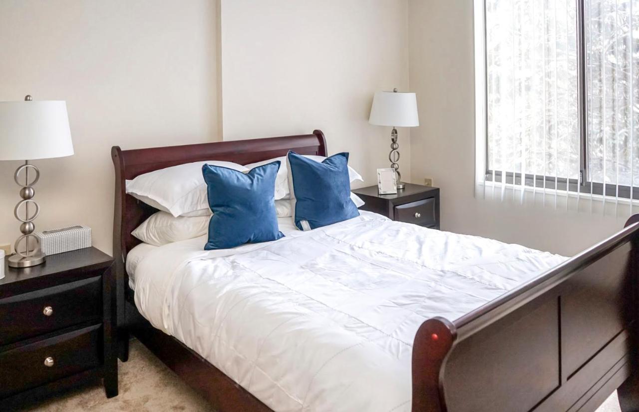Short Term Rentals At The Park At Trowbridge Senior Community Southfield Exteriör bild