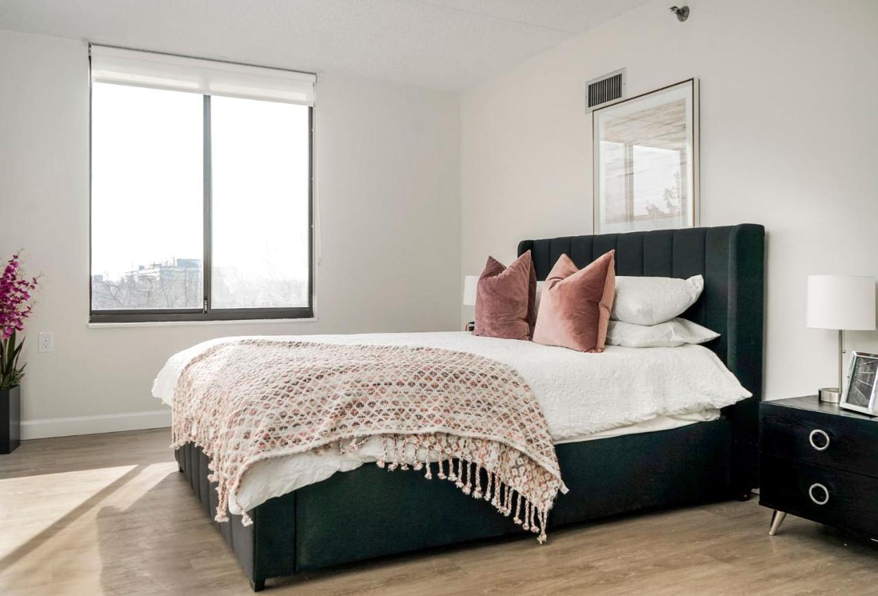 Short Term Rentals At The Park At Trowbridge Senior Community Southfield Exteriör bild