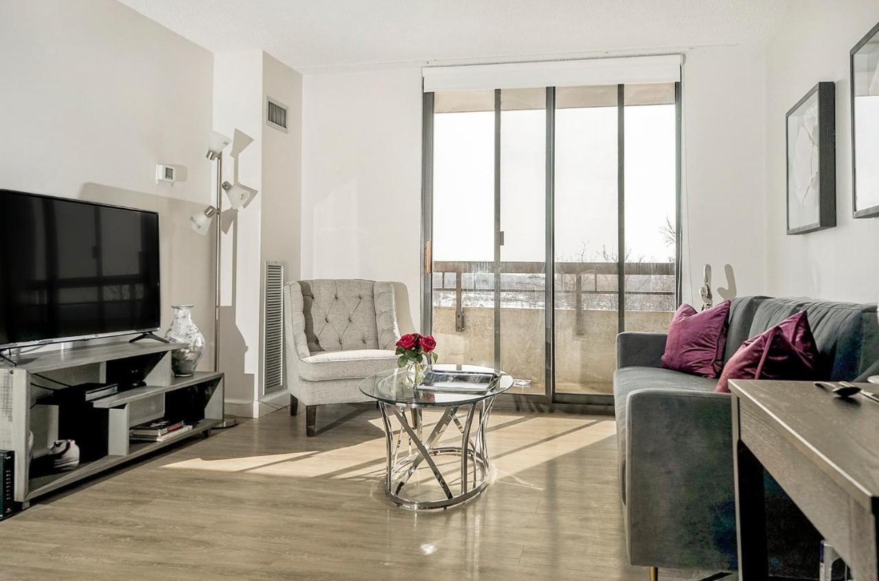 Short Term Rentals At The Park At Trowbridge Senior Community Southfield Exteriör bild