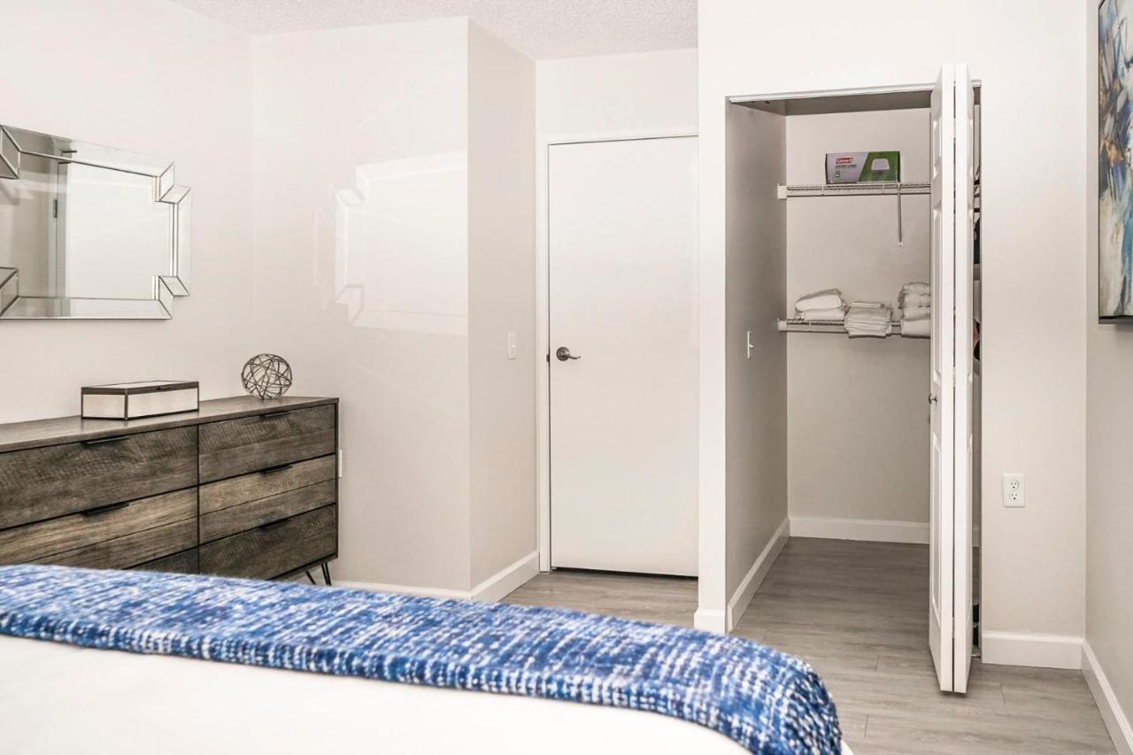 Short Term Rentals At The Park At Trowbridge Senior Community Southfield Exteriör bild